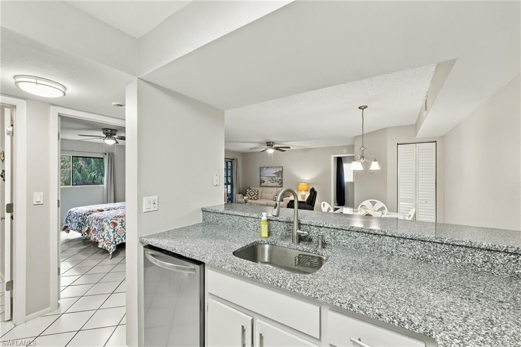 14861 Summerlin Woods Dr 11 Property Photo 9