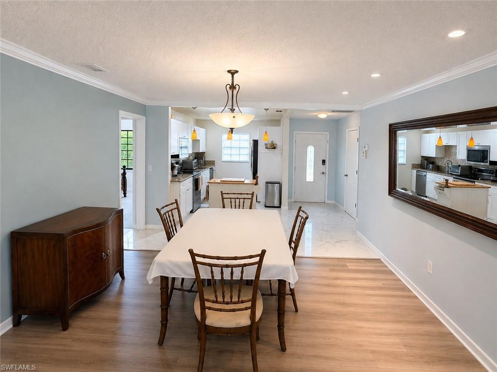 6952 Winkler Rd Property Photo 15