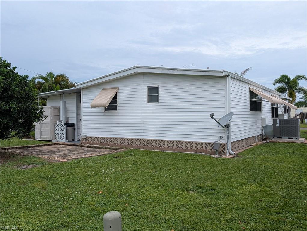 3165 Mercury Ln Property Photo 4