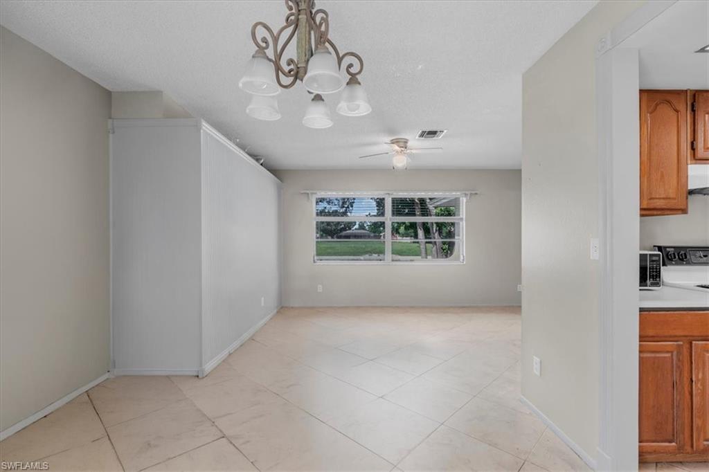 18 Calvin Ave Property Photo 8