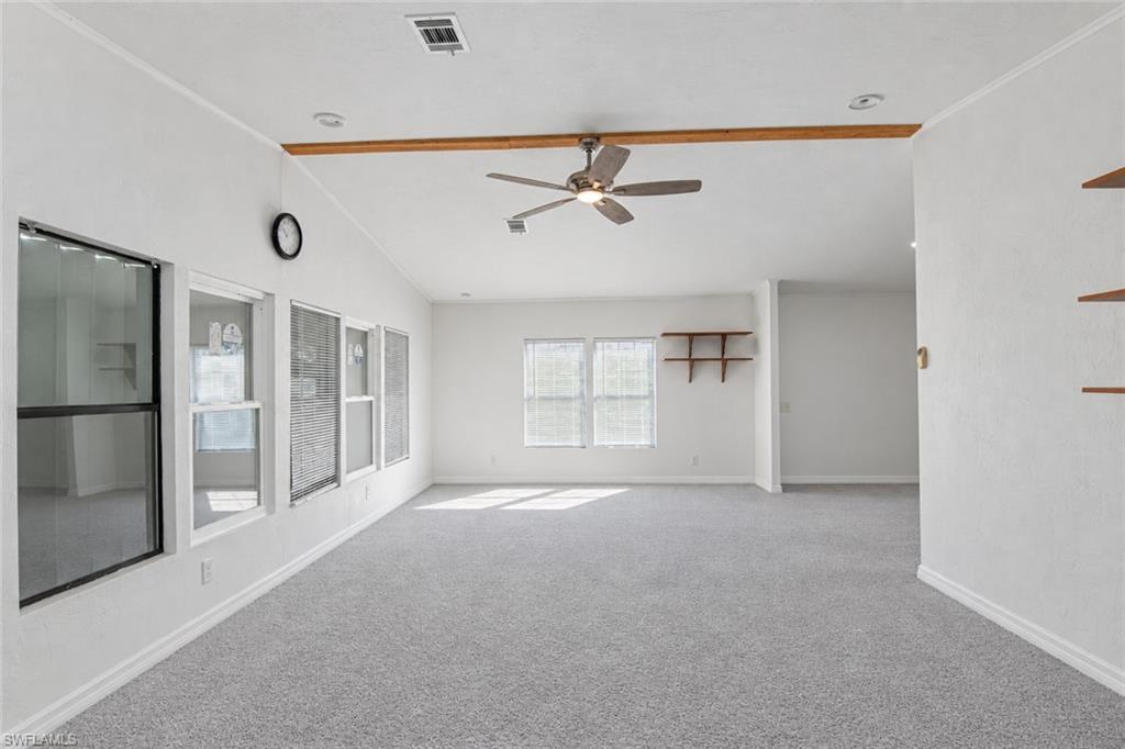 2425 Zoysia Ln Property Photo 6