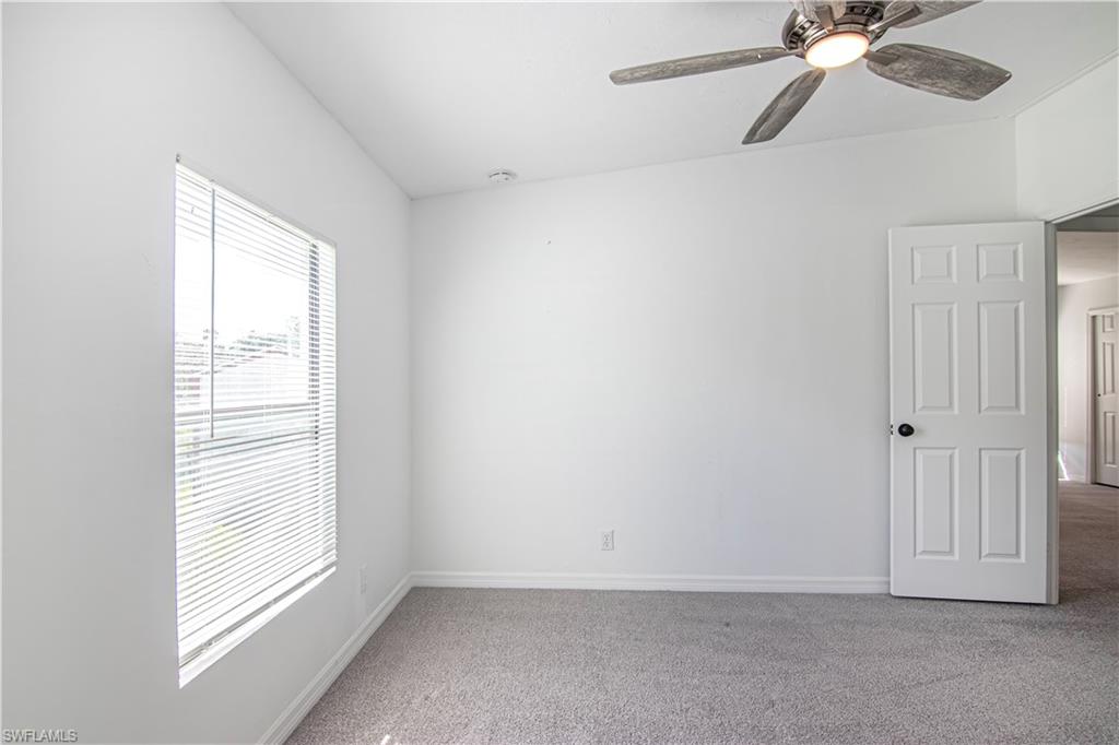 2425 Zoysia Ln Property Photo 20