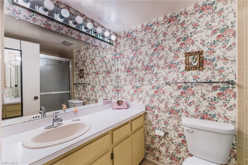 1740 Pine Valley Dr 210 Property Photo 24