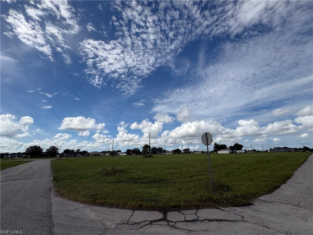 2212 Ne 16th Ter Property Photo 2