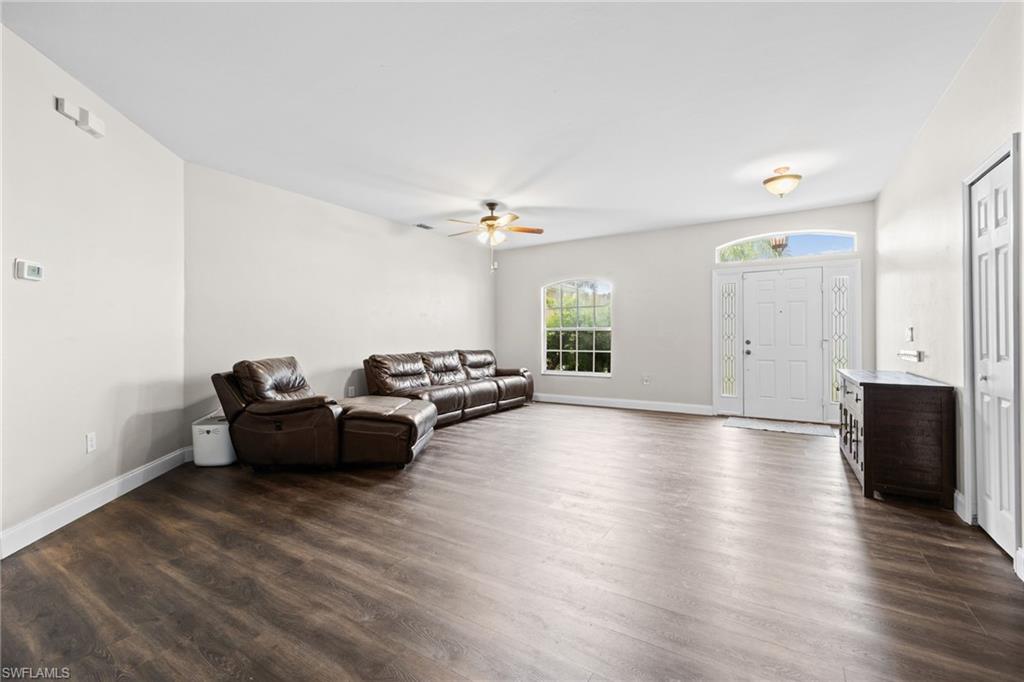 15752 Sunny Crest Ln Property Photo 8