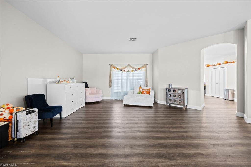 15752 Sunny Crest Ln Property Photo 10