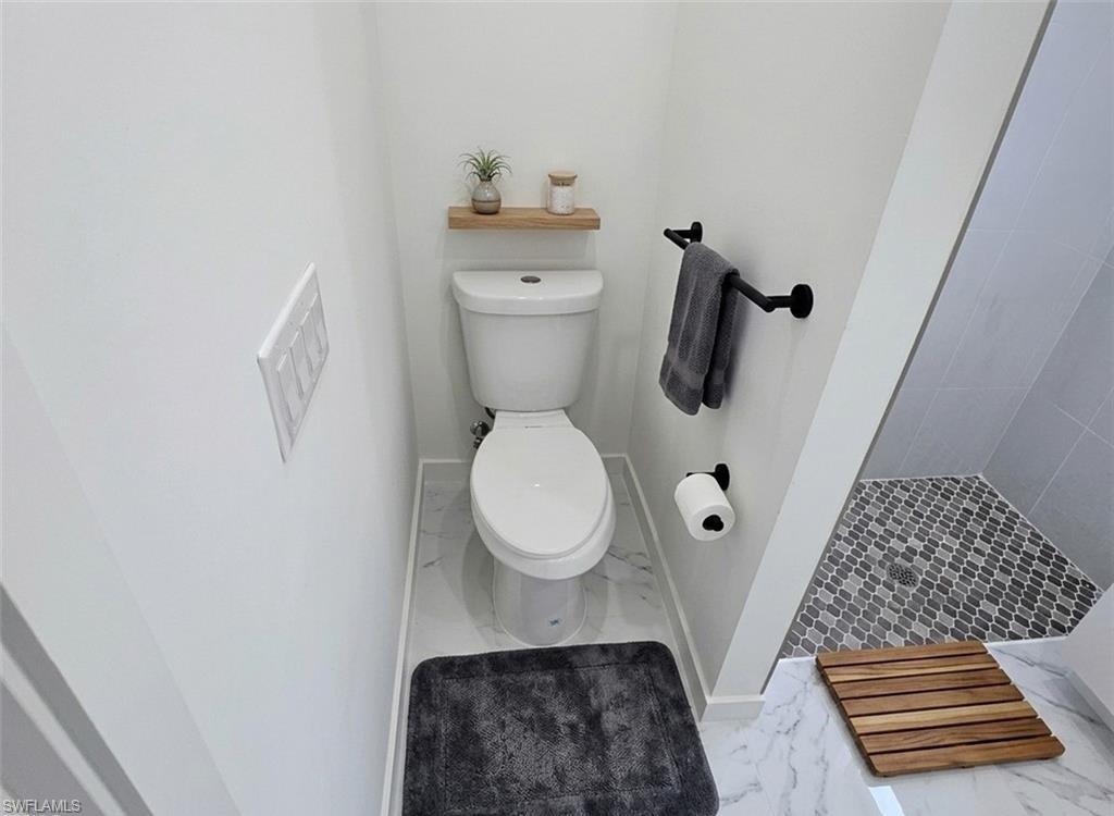2113 Nw 41st Ave Property Photo 22