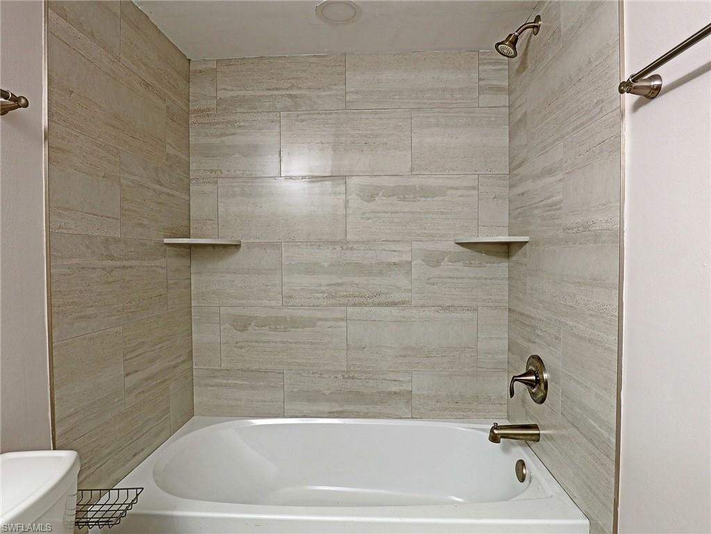 5307 Summerlin Rd 705 Property Photo 7