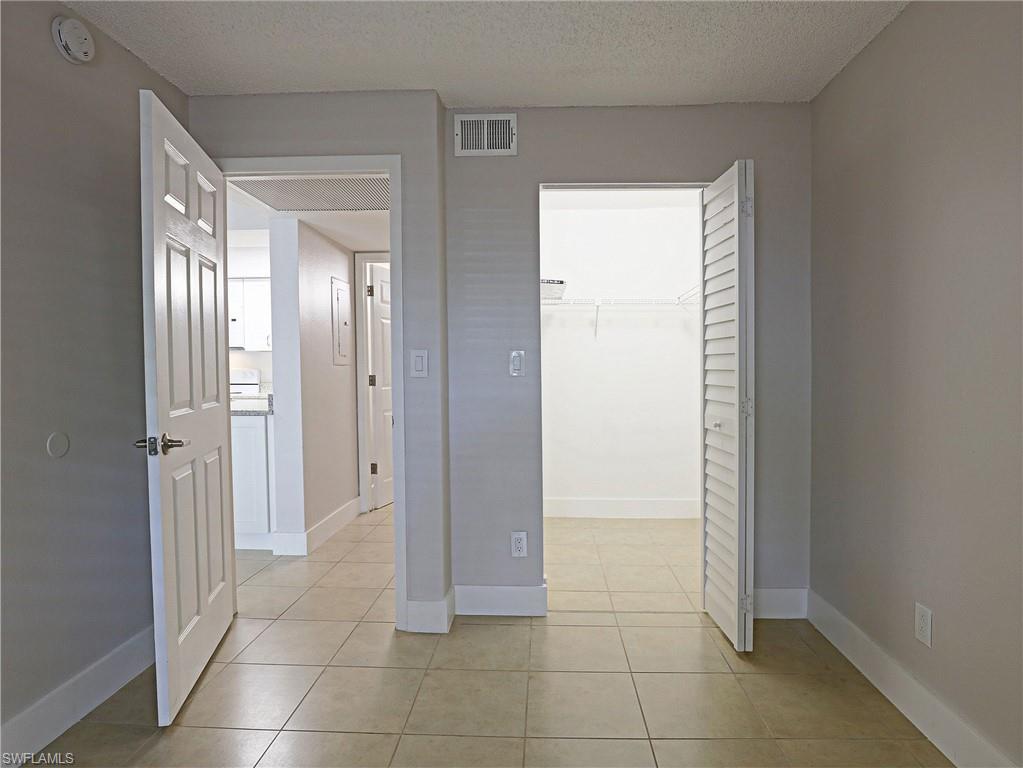 5307 Summerlin Rd 705 Property Photo 9
