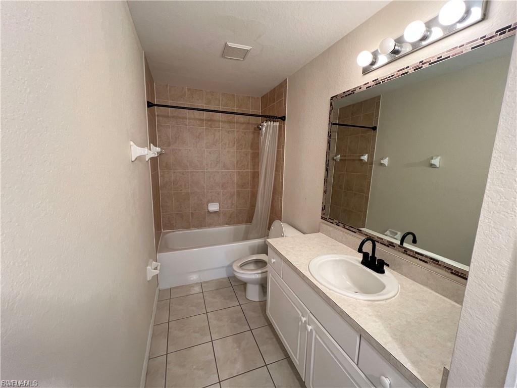 10 Ne 20th St Property Photo 3