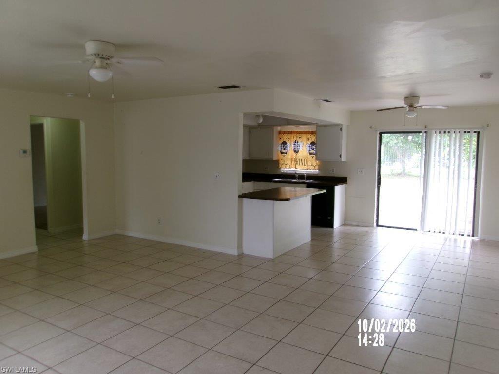 402 Tropicana Pky W Property Photo 2