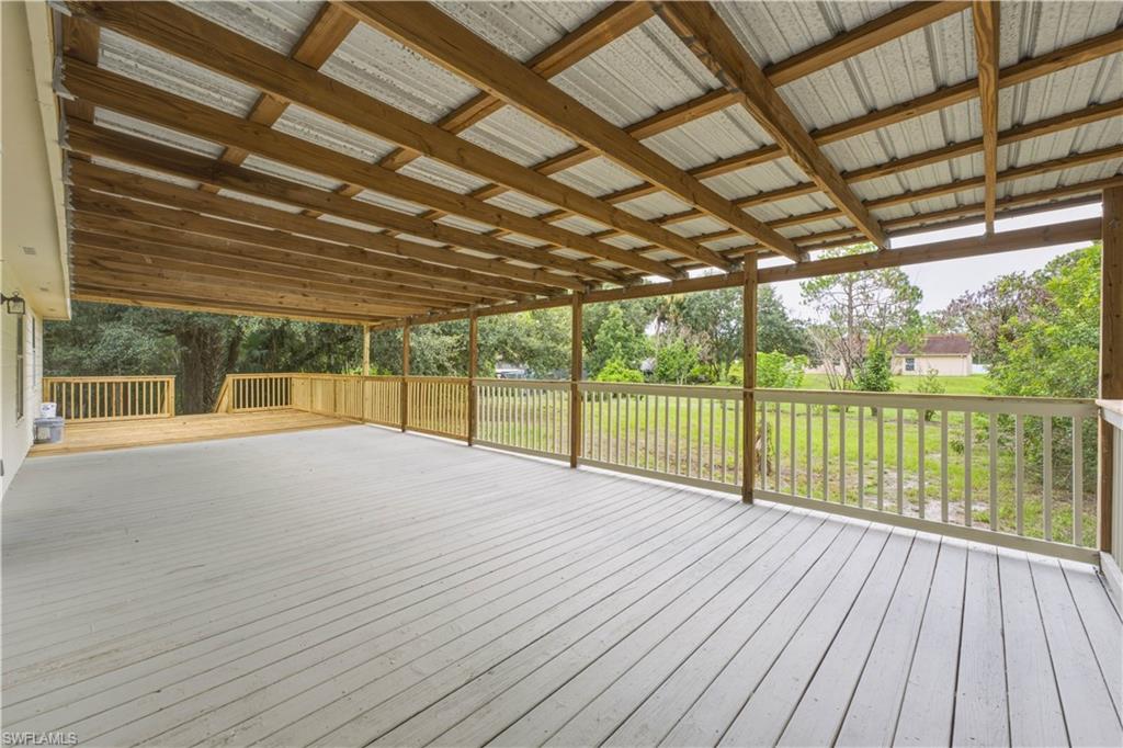 820 Abbott Ave Property Photo 3