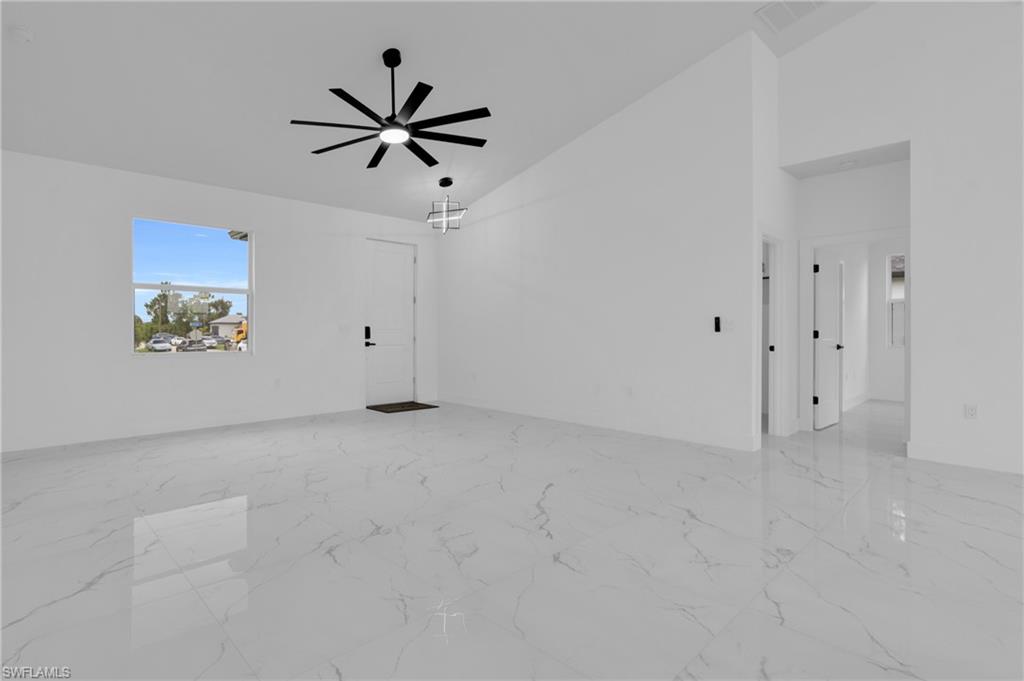 5208 Barth St Property Photo 5