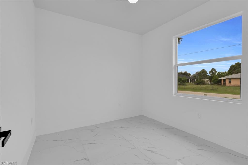 5208 Barth St Property Photo 20