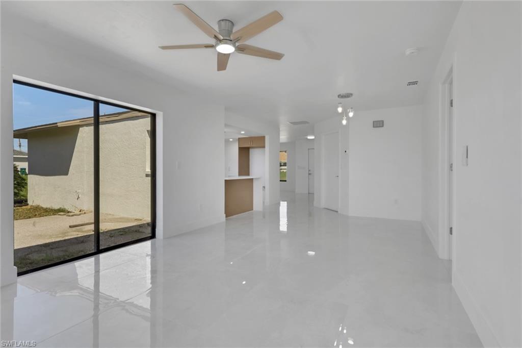2612 Nw 4th Pl Property Photo 17