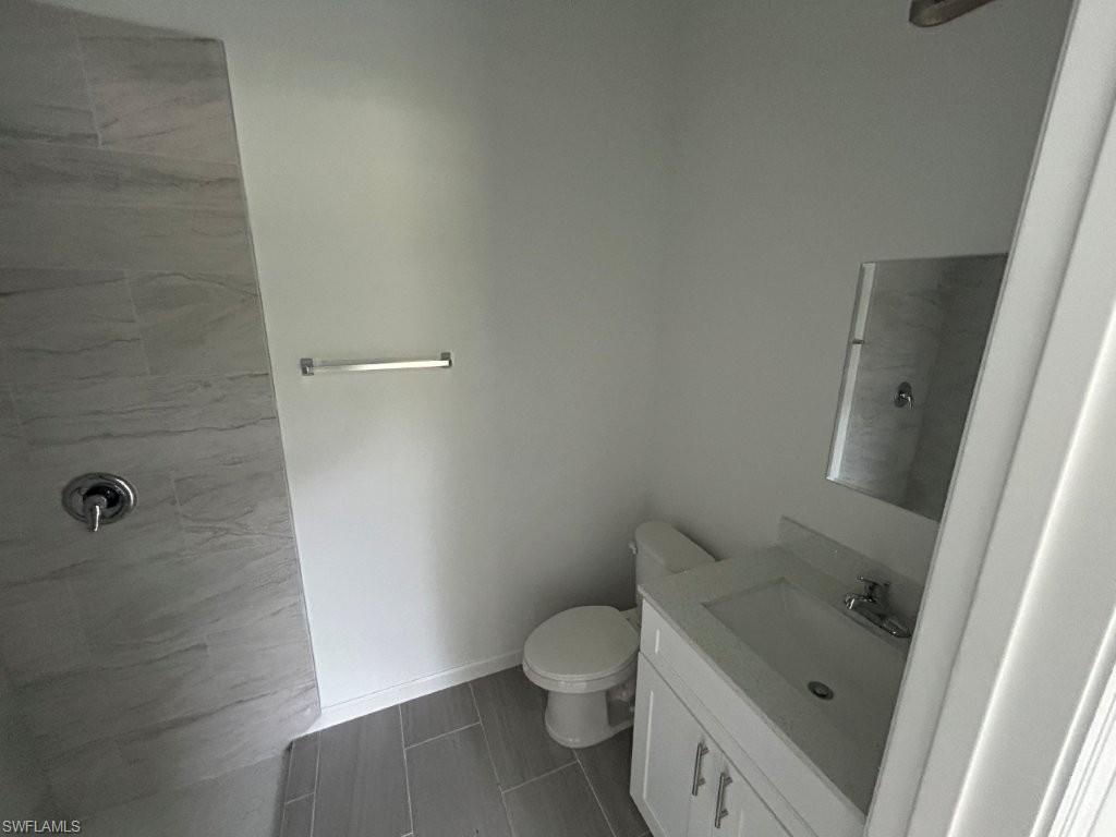 1141 Columbo Ave S Property Photo 24
