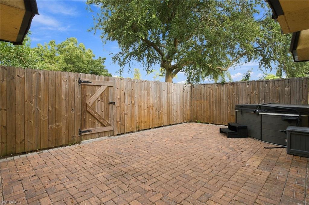12355 Woodrose Ct 3 Property Photo 2
