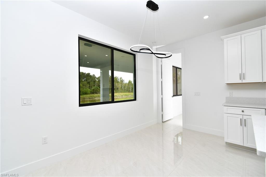 728 La Plata Ave Property Photo 10