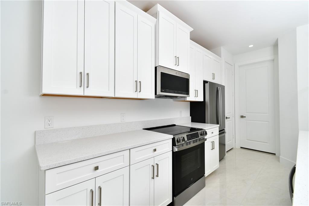 728 La Plata Ave Property Photo 15