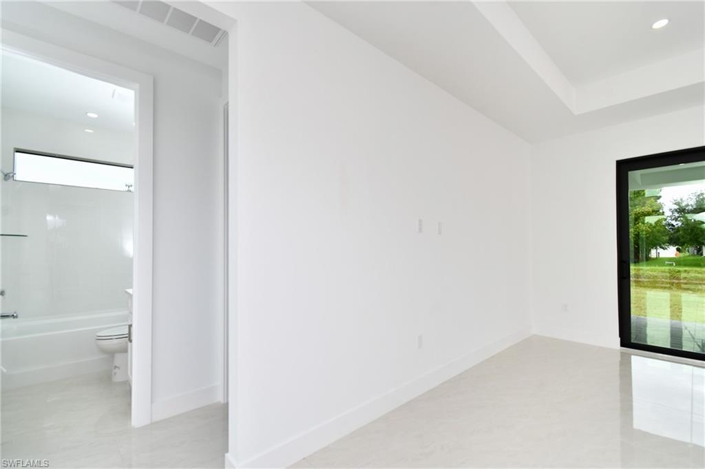 728 La Plata Ave Property Photo 16