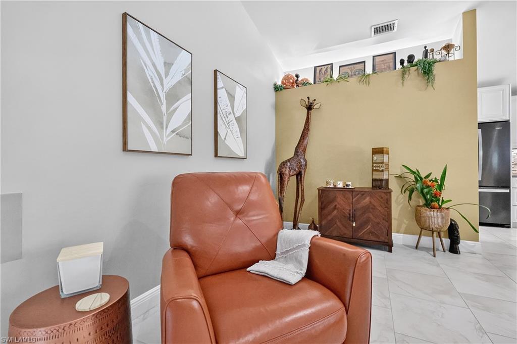 14066 Castle Hill Way Property Photo 11