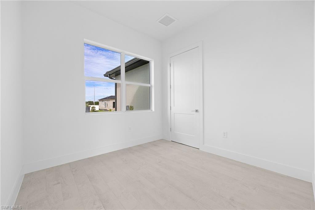 1609 Nw 31st Pl Property Photo 23