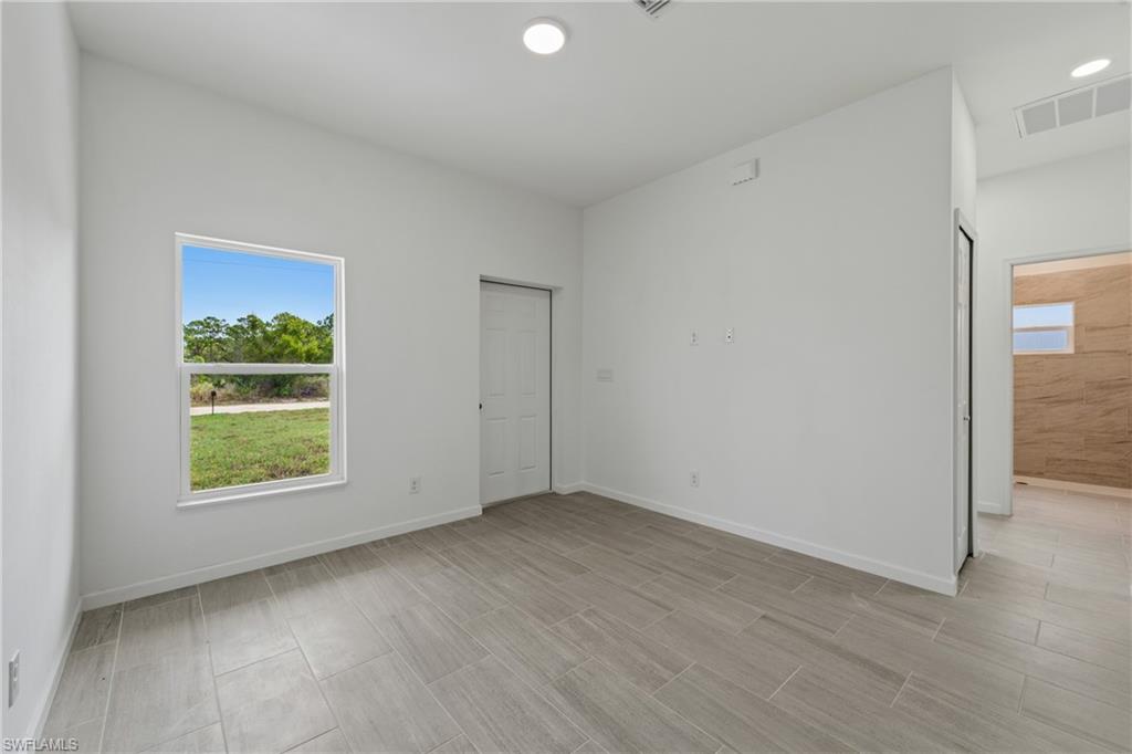 1092 Breckinridge Ave Property Photo 5