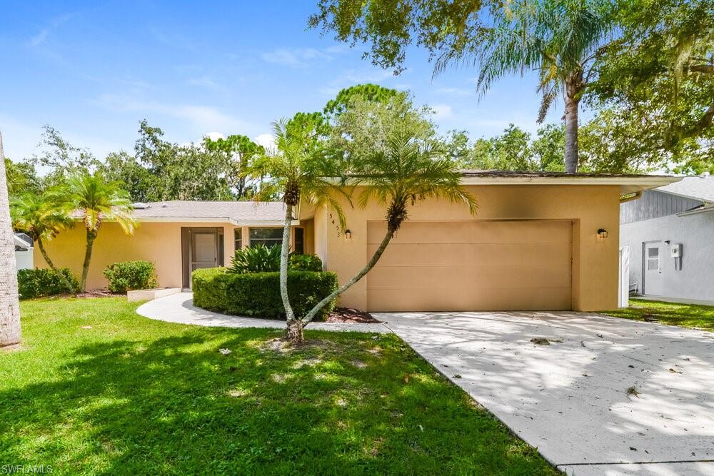 5453 Colonial Oaks Blvd Property Photo 1