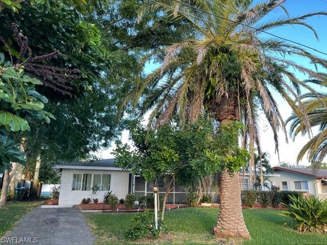 4926 Vincennes St 1-3 Property Photo 2