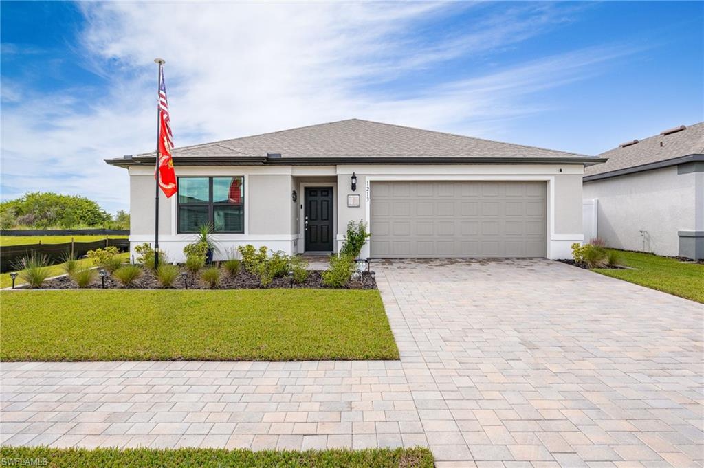 1213 Caloosa Cove Dr Property Photo 1