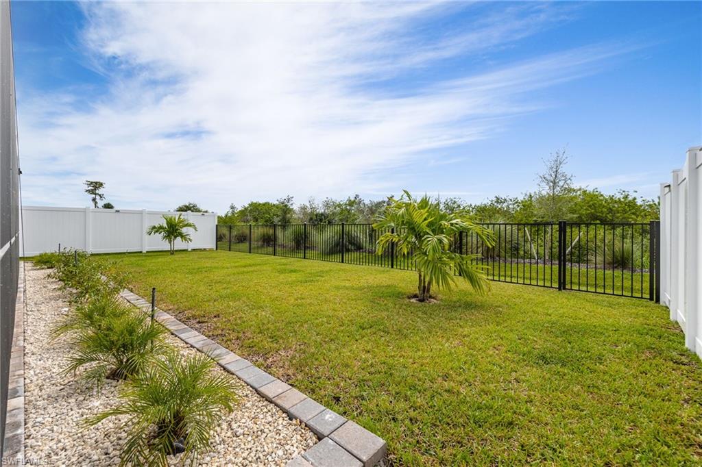 1213 Caloosa Cove Dr Property Photo 38