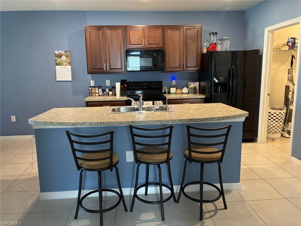 10733 Crossback Ln Property Photo 6