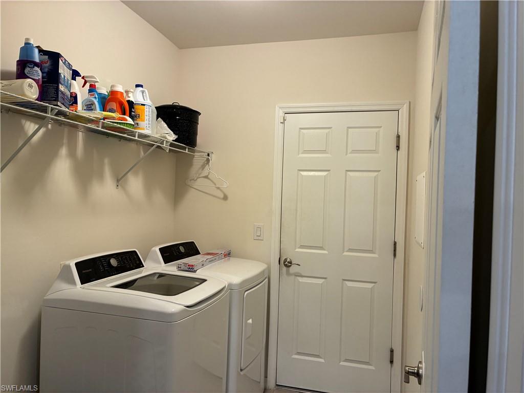 10733 Crossback Ln Property Photo 14