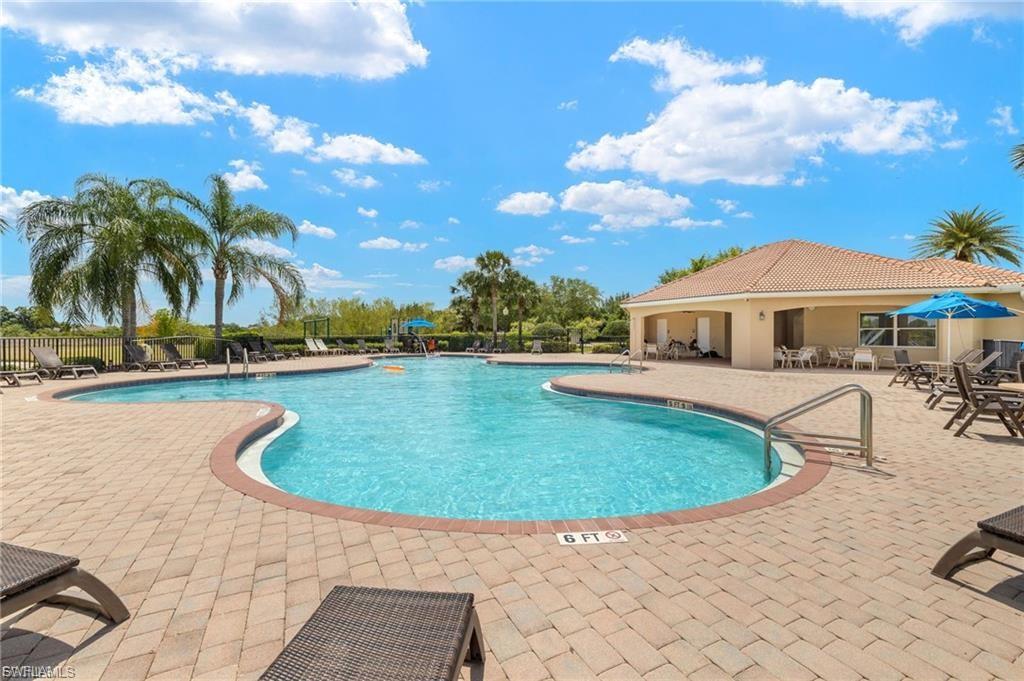 10733 Crossback Ln Property Photo 24