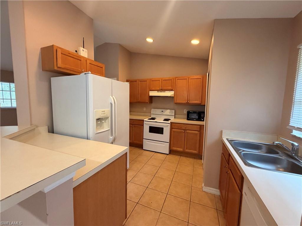 566 Nimitz Blvd Property Photo 7