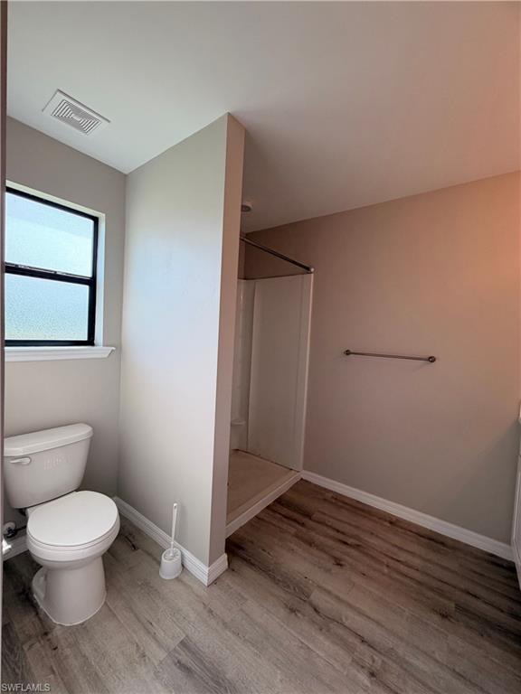 3607 E 18th St Property Photo 15