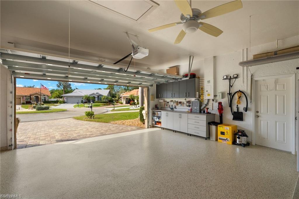 12484 Kelly Pine Ct Property Photo 25