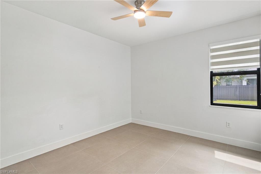344 Ne 10th Ter Property Photo 16