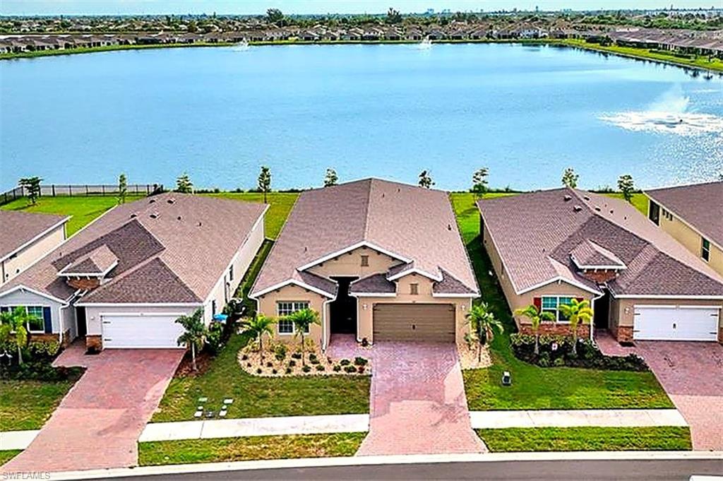 447 Spring Hill Lake LOOP Property Photo 1