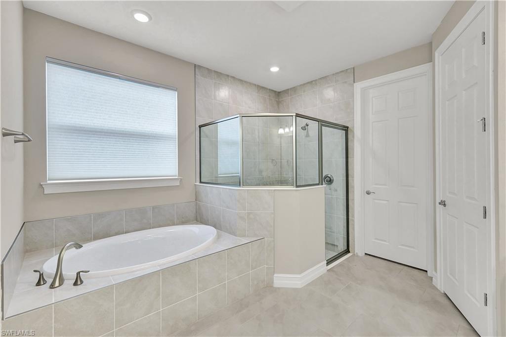 447 Spring Hill Lake Loop Property Photo 18