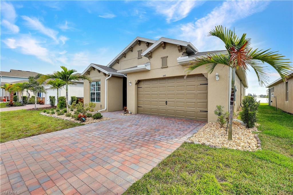 447 Spring Hill Lake Loop Property Photo 42