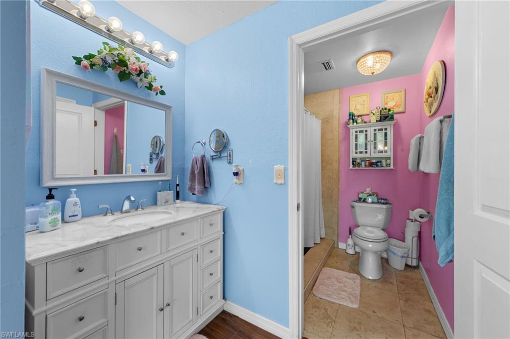 6443 Royal Woods Dr Property Photo 10