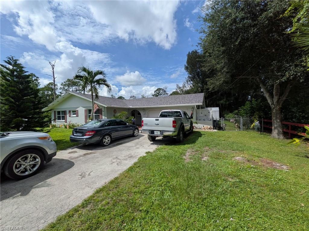 20503 Fern Cir Property Photo 2
