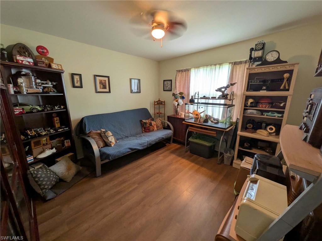 20503 Fern Cir Property Photo 14