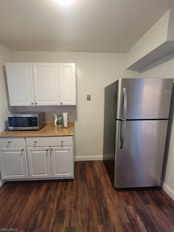 59 Hamlin Ct Property Photo 9