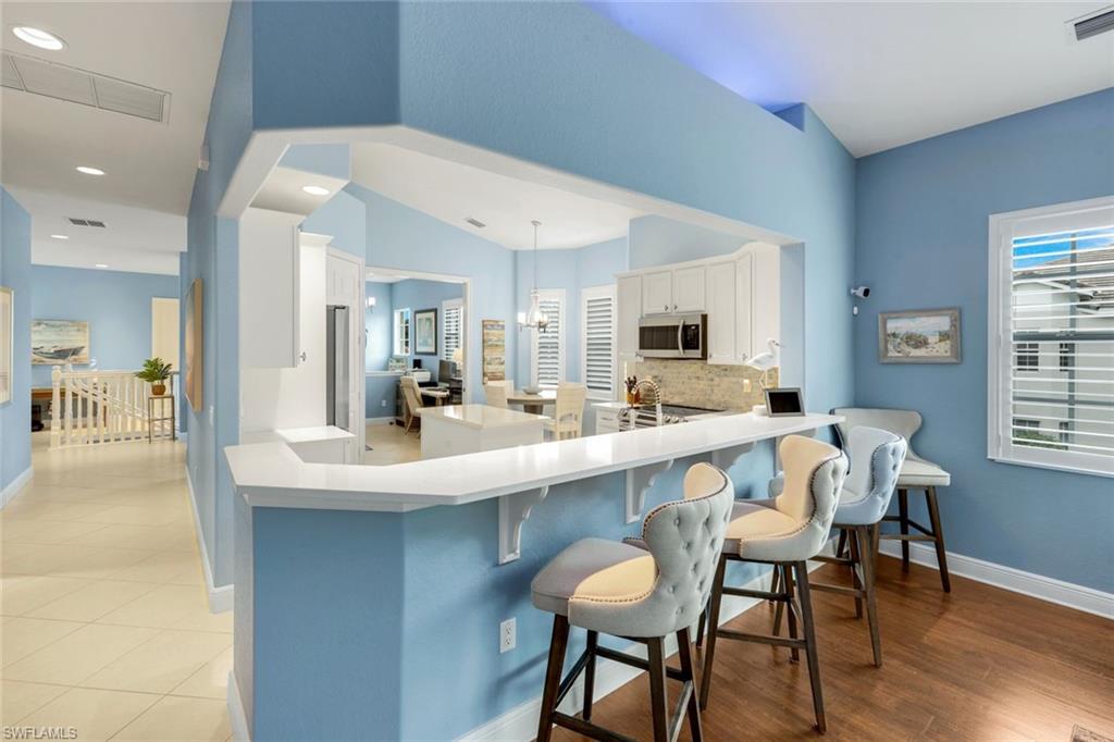 10550 Marino Pointe Dr 203 Property Photo 6