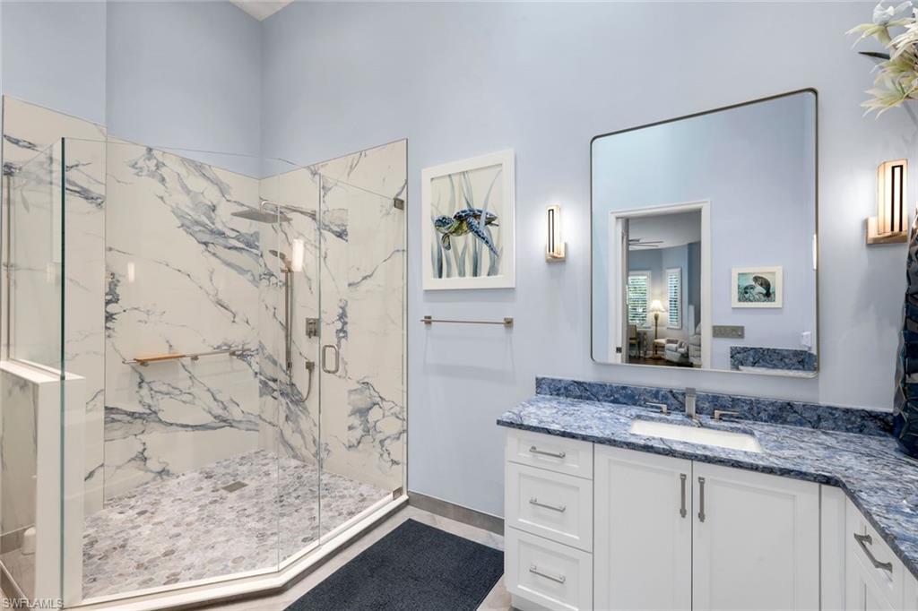 10550 Marino Pointe Dr 203 Property Photo 12