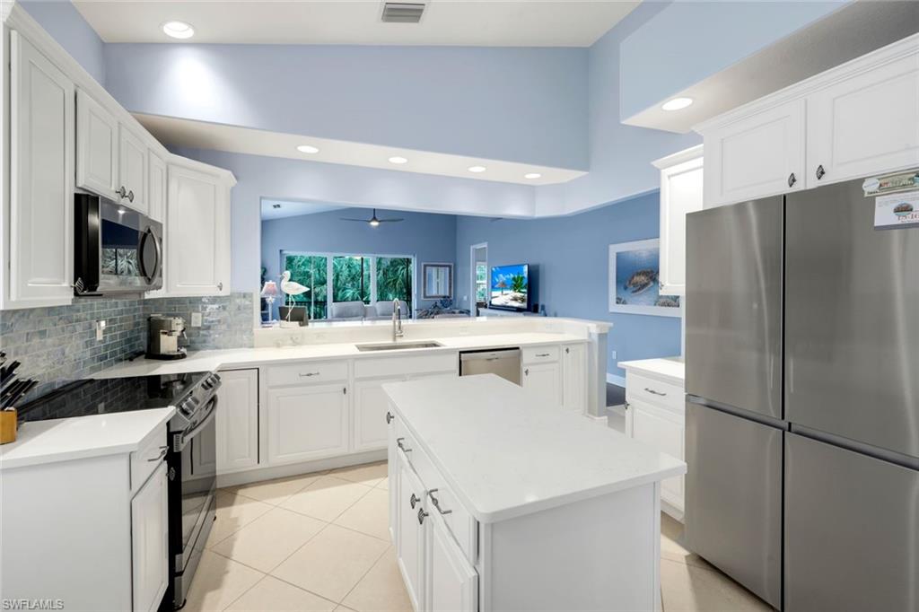 10550 Marino Pointe Dr 203 Property Photo 21