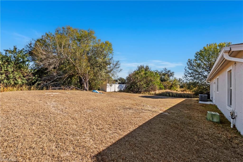 9018 Penny Cir Property Photo 5