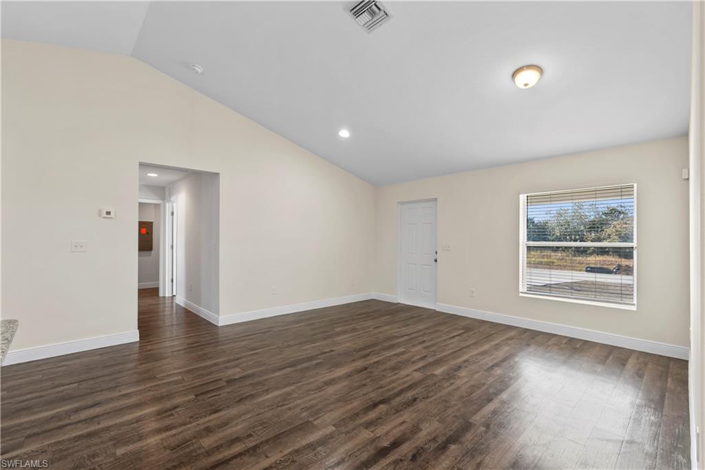 9018 Penny Cir Property Photo 7